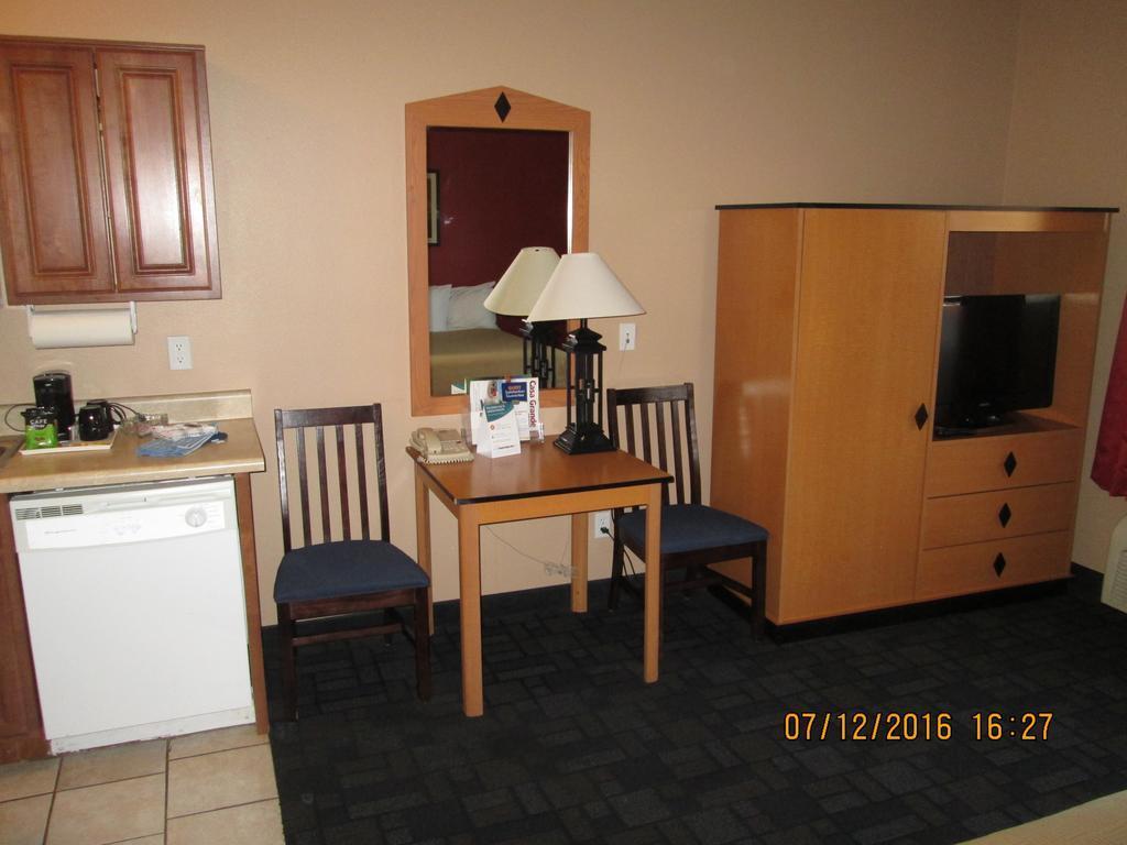 Mainstay Suites Extended Stay Hotel Casa Grande Exterior photo